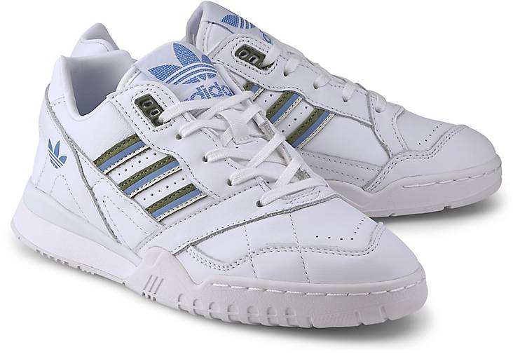A.R. TRAINER W A.R. TRAINER W