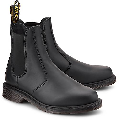 Dr. Martens Chelsea Boot LAURA in schwarz 48582101