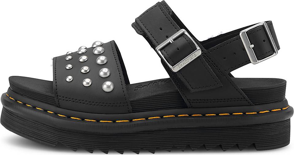 voss stud dr martens