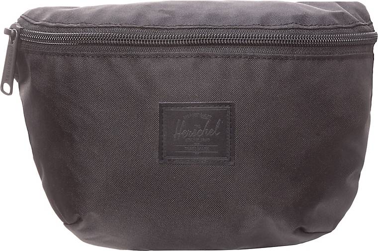 Herschel fourteen outlet light