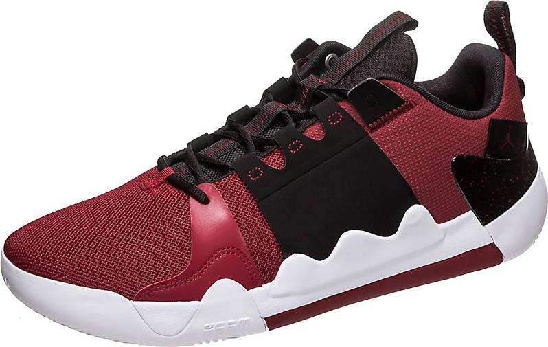 jordan zoom zero gravity basketball shoe