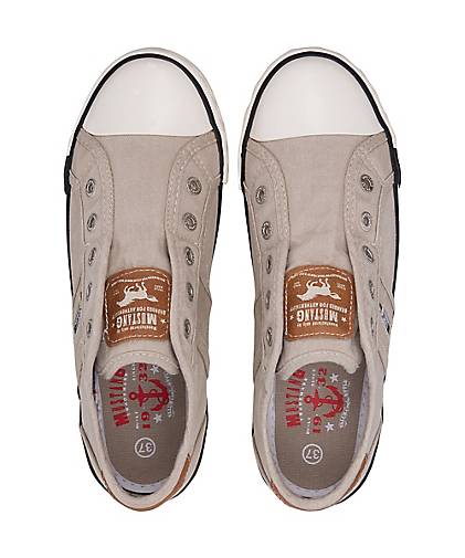 Mustang Canvas Sneaker in grau hell kaufen | GÖRTZ Mustang Canvas Sneaker in gelb hell kaufen | GÖRTZ