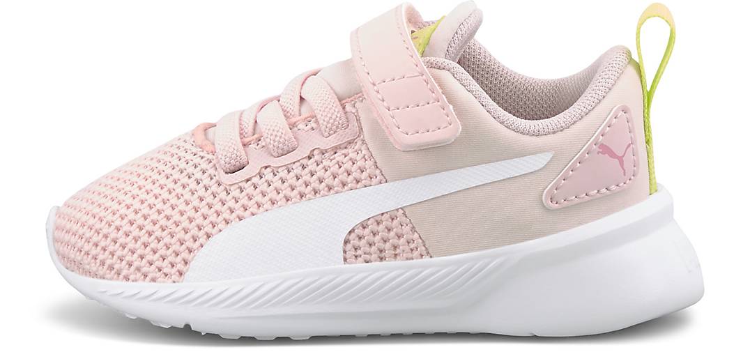 puma flyer runner pink