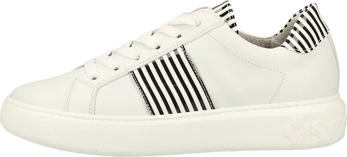 peter sneaker