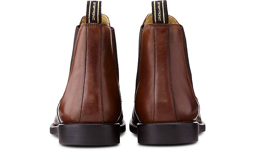 steptronic boots