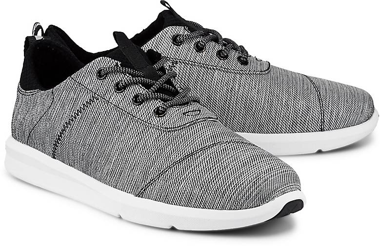 toms cabrillo sneaker