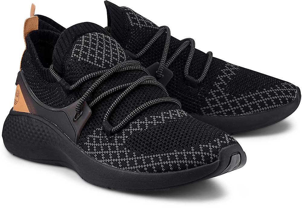 Timberland, Schnürer Flyroam in schwarz, Sneaker für Herren Gr. 40