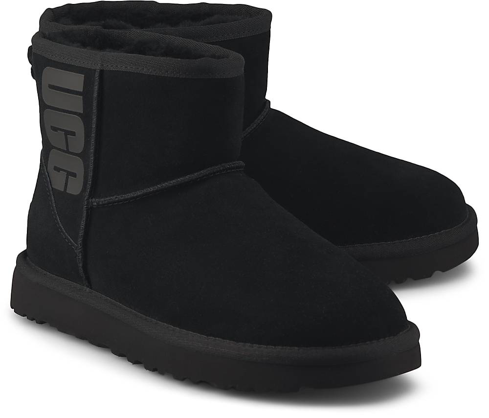 classic mini logo ugg boots